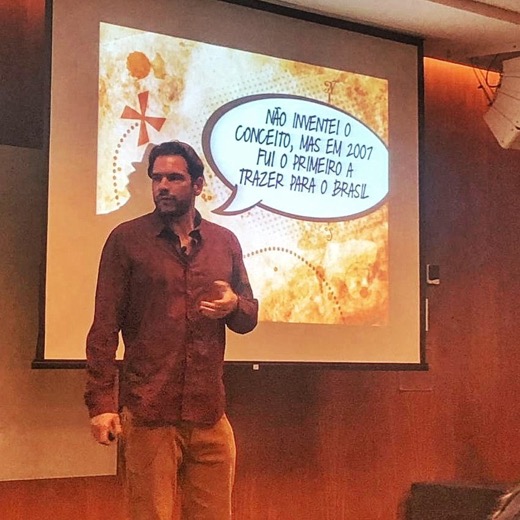 Talk at an intimate venue